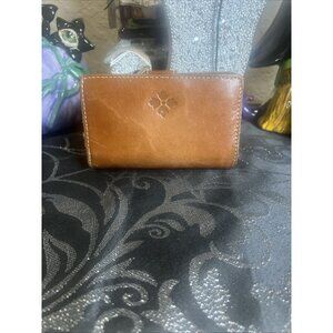 Patricia Nash Bi-Fold Zippered Brown Leather Medium Wallet